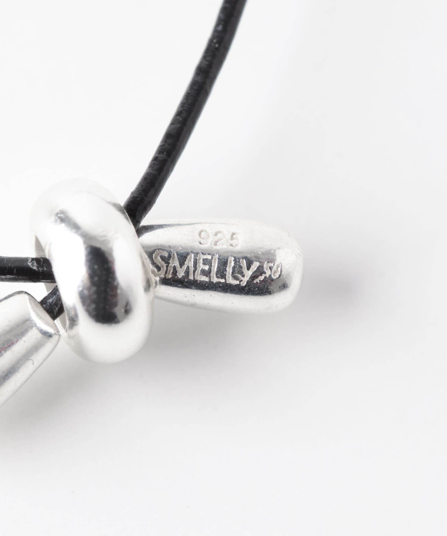SMELLY「SMELLY so&rsquo;　onyx accent wood necklace」|ネックレス|