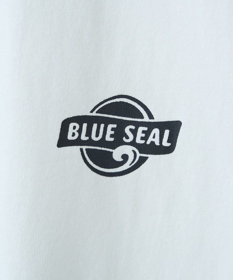 AMERICAN HOLIC「【沖縄・EC限定 BLUE SEAL】ジョニーフォトTシャツ」|Tシャツ・カットソー|