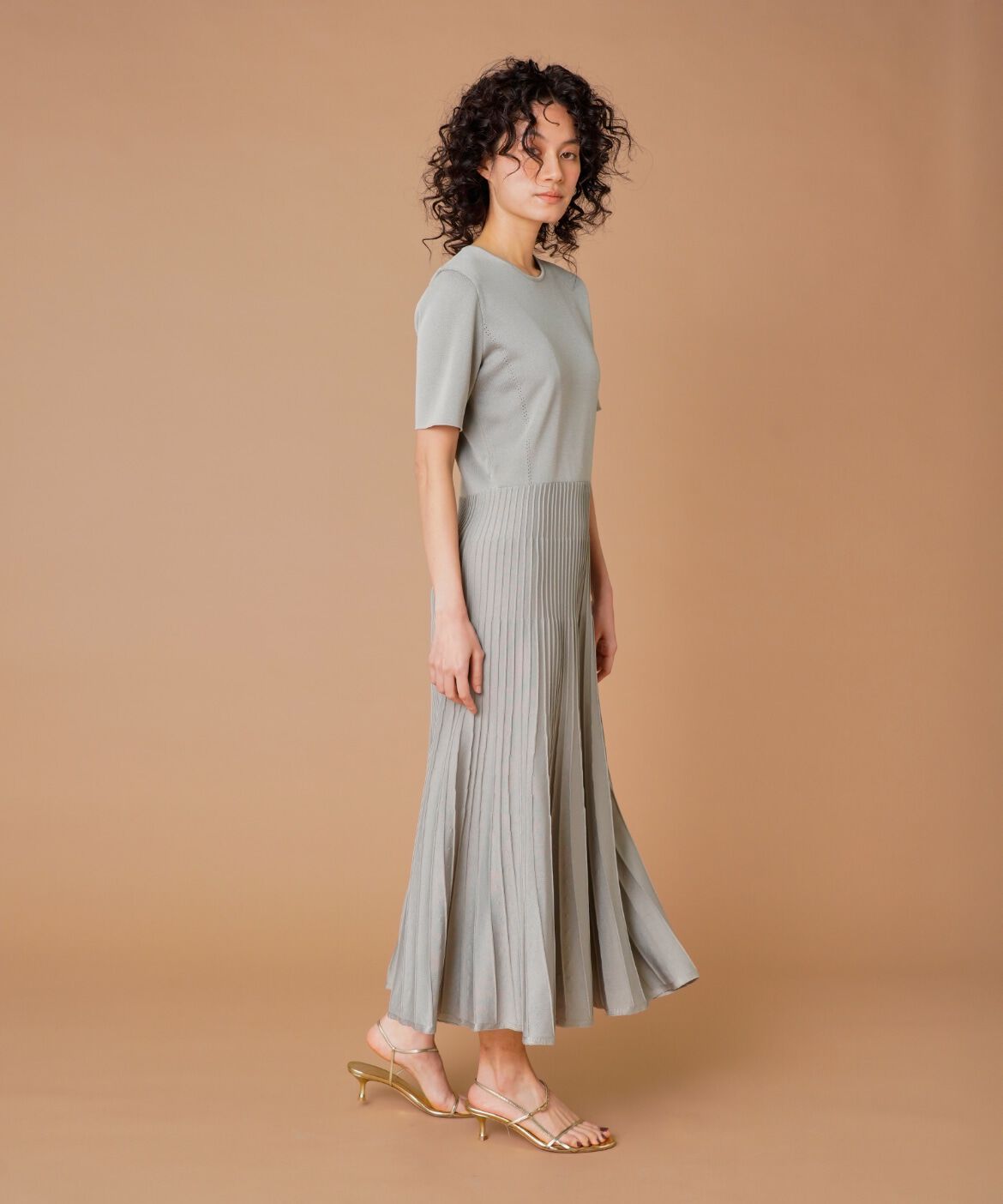 la veille by SUPERIOR CLOSET「《大きいサイズ》プリーツニットワンピース」|ワンピース|