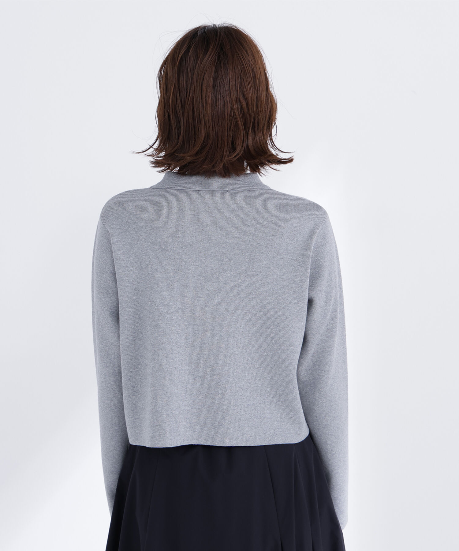  「〈ちょうど、いい服〉&ldquo;きちんと見え上手&rdquo;な襟付きニット」|ニット・セーター|