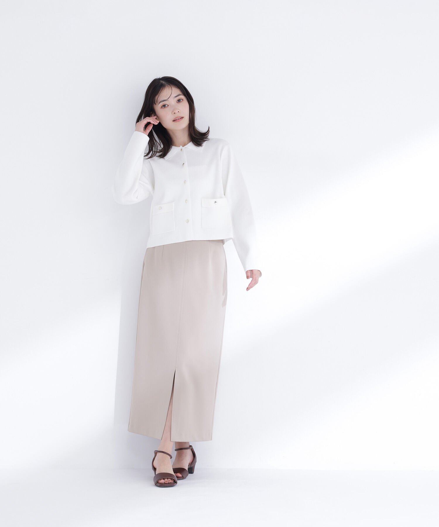  「〈ちょうど、いい服〉&ldquo;きちんと見え上手&rdquo;な襟付きニット」|ニット・セーター|