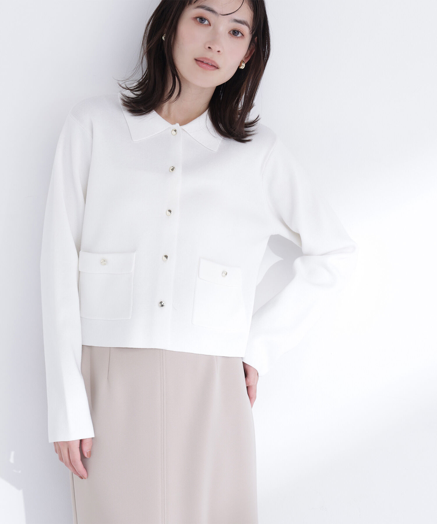  「〈ちょうど、いい服〉&ldquo;きちんと見え上手&rdquo;な襟付きニット」|ニット・セーター|