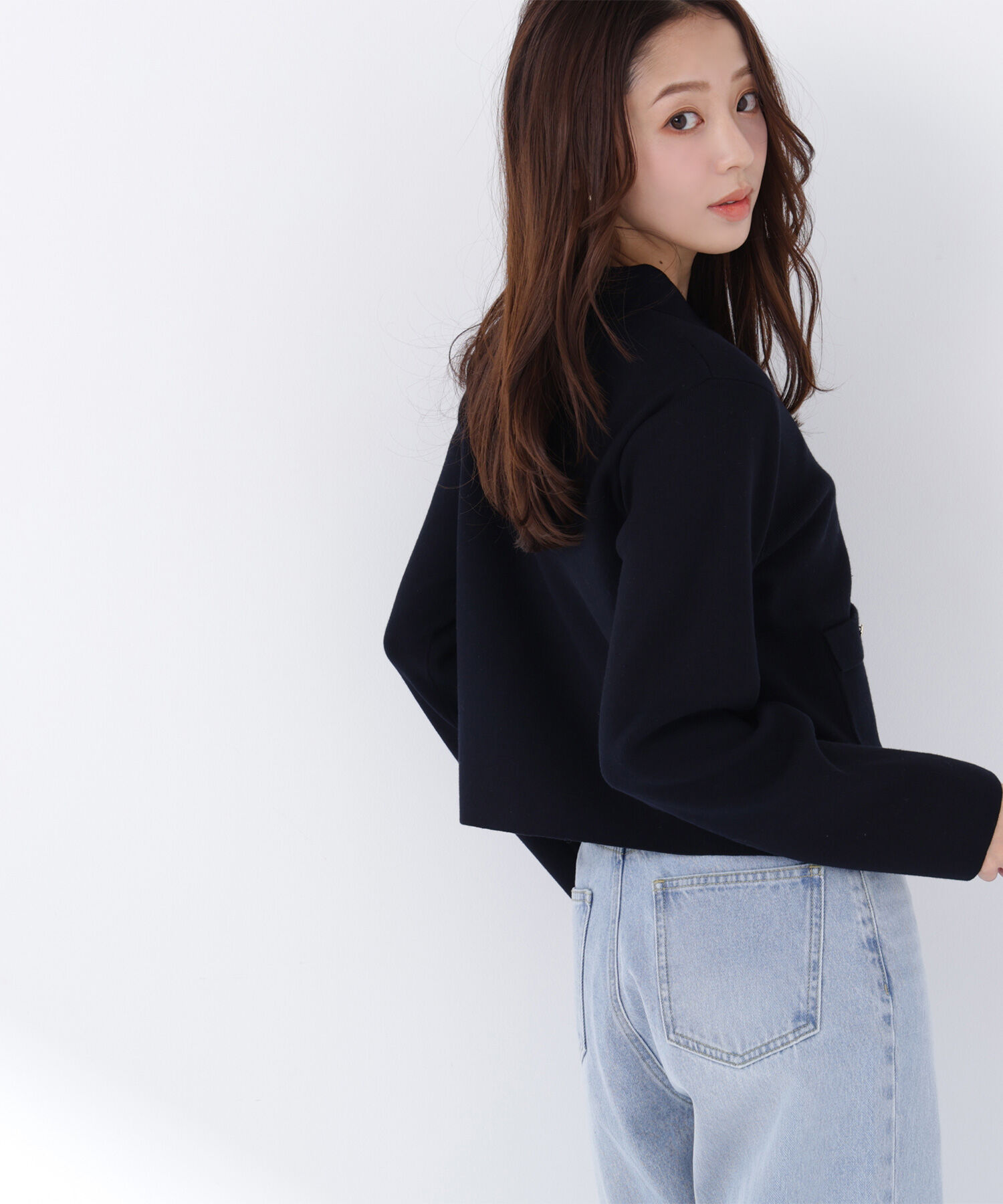  「〈ちょうど、いい服〉&ldquo;きちんと見え上手&rdquo;な襟付きニット」|ニット・セーター|