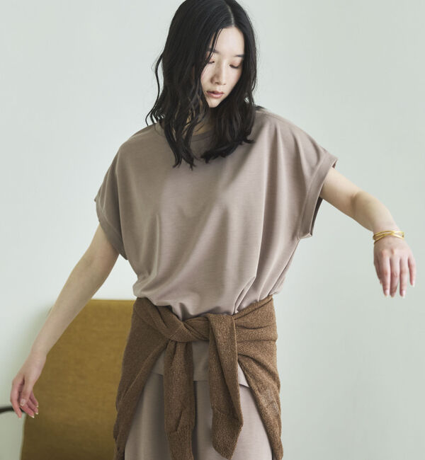 Doux archives「【１秒コーデ】ＮＥＷ多機能フレンチスリーブカットソー」|Tシャツ・カットソー|