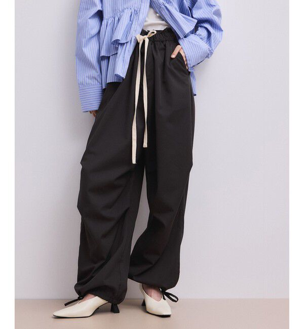 ADAM ET ROPE'「【WEB限定】リラックスパラシュートパンツ」|チノ|