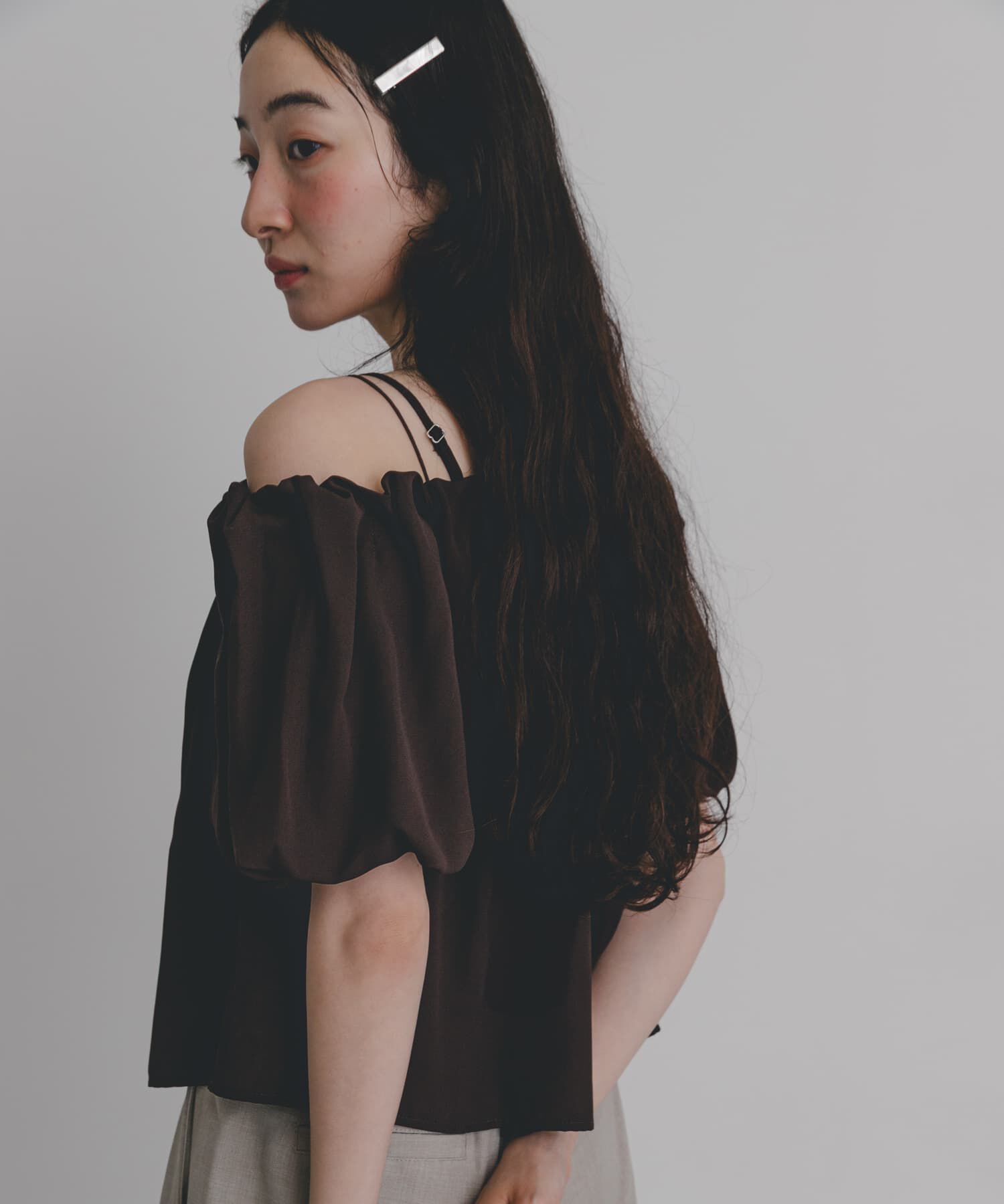 SENSE OF PLACE by URBAN RESEARCH「『WEB限定』タックオフショルブラウス」|シャツ・ブラウス|