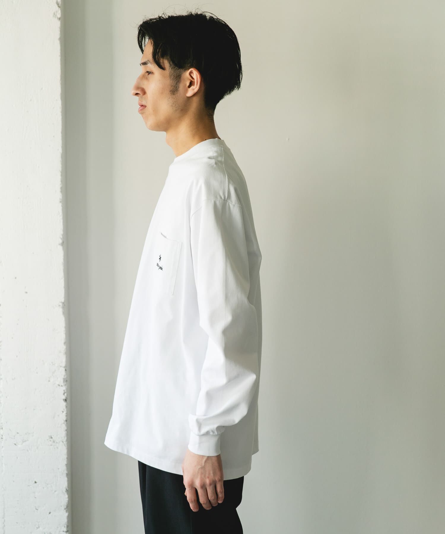URBAN RESEARCH DOORS「『別注』Snow Peak Apparel&times;DOORS　POCKET LOGO LONG-SLEEVE T-SHIRTS」|Tシャツ・カットソー|