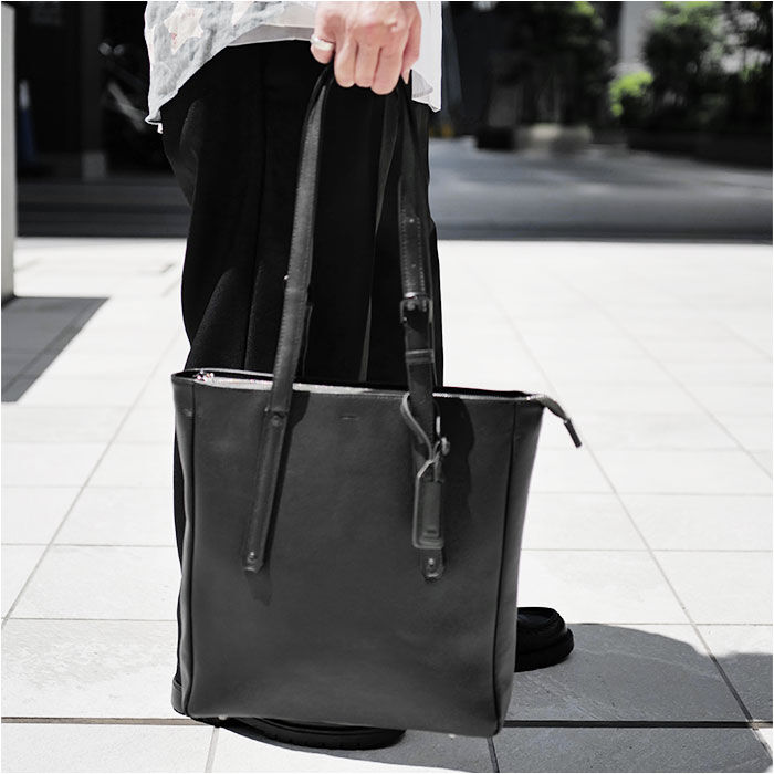 BACKYARD FAMILY「SOLATINA ソラチナ レザー トートバッグ SBG-00092 通販 トートバック 縦型」|トートバッグ|
