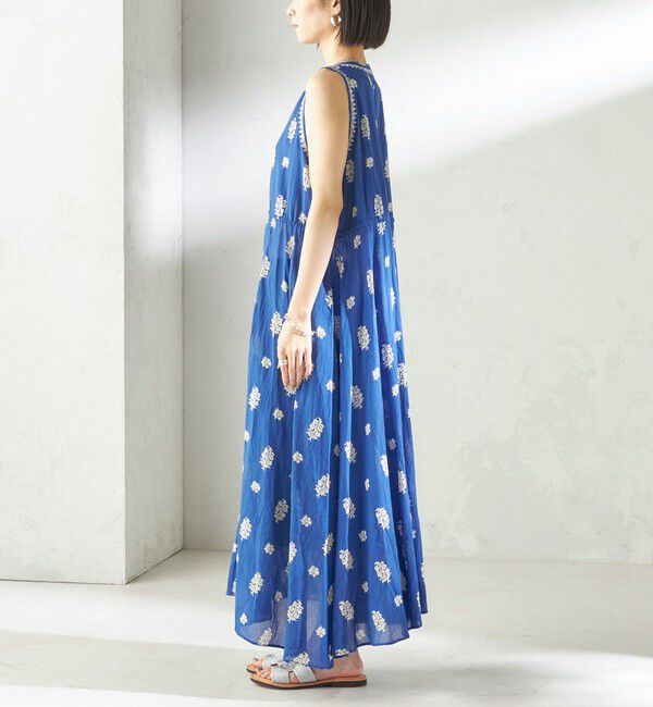 SHIPS for women「【SHIPS別注】Fanaka:〈手洗い可能〉フラワー プリント 刺繍 ワンピース」|ワンピース|