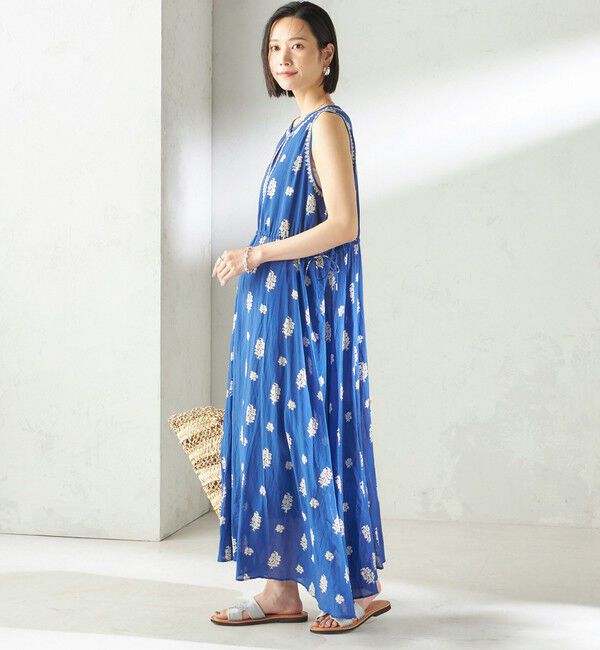 SHIPS for women「【SHIPS別注】Fanaka:〈手洗い可能〉フラワー プリント 刺繍 ワンピース」|ワンピース|
