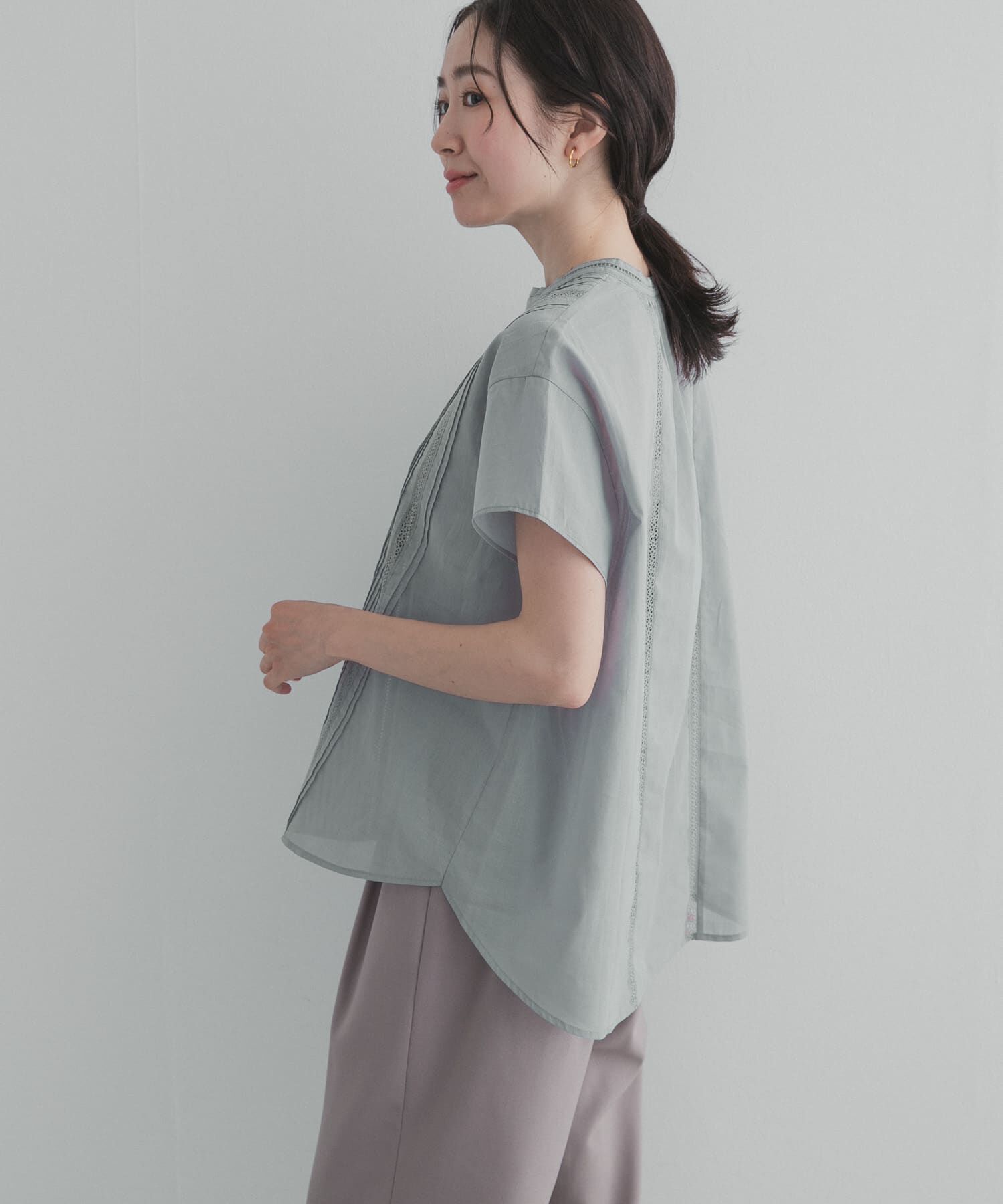 URBAN RESEARCH DOORS「コットンレース切替ブラウス」|シャツ・ブラウス|