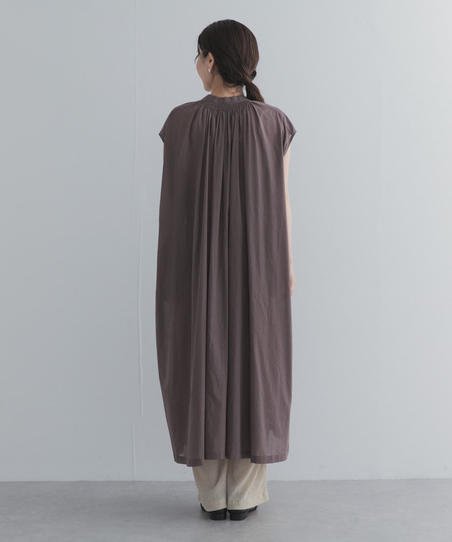 URBAN RESEARCH DOORS「コットンボイルギャザーフレンチワンピース」|ワンピース|