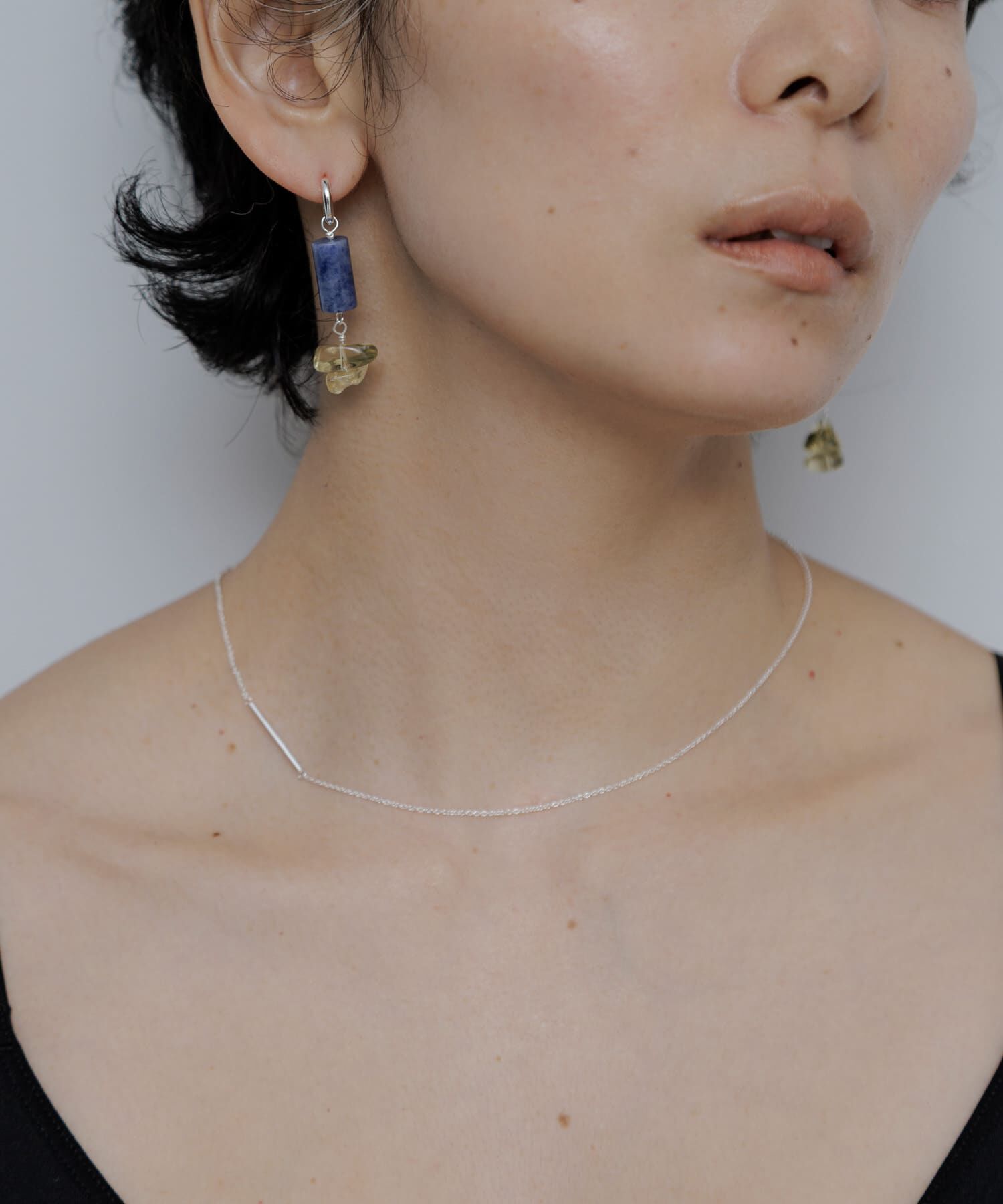 SMELLY「SMELLY so&rsquo;　asymmetric bar necklace」|ネックレス|