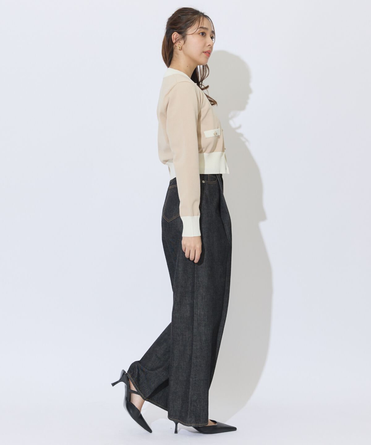アンドクチュール「タックワイドデニムパンツ」|デニム|