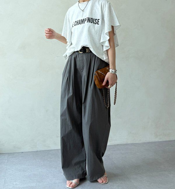  「【WEB限定】ラッフルスリーブロゴTEE」|Tシャツ・カットソー|