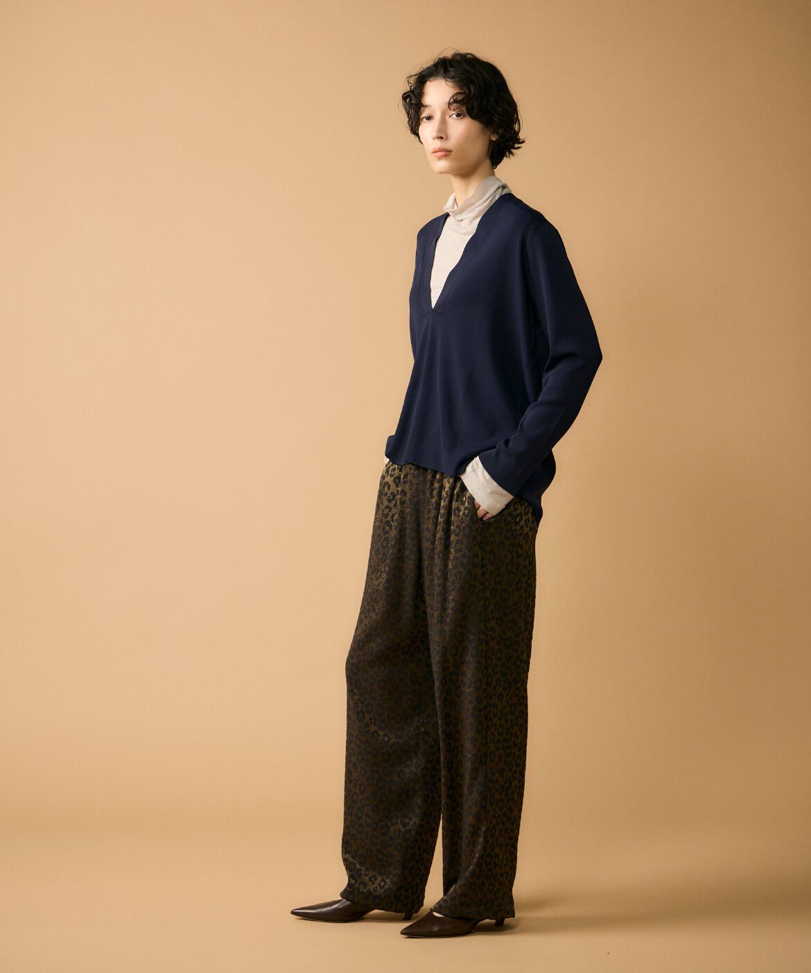 Le Souk「《大きいサイズ》Vネックニットプルオーバー」|ニット・セーター|