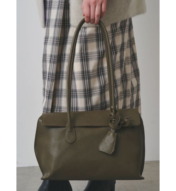 ELENDEEK「CURVE FLAP BOSTON BAG」|ボストンバッグ|