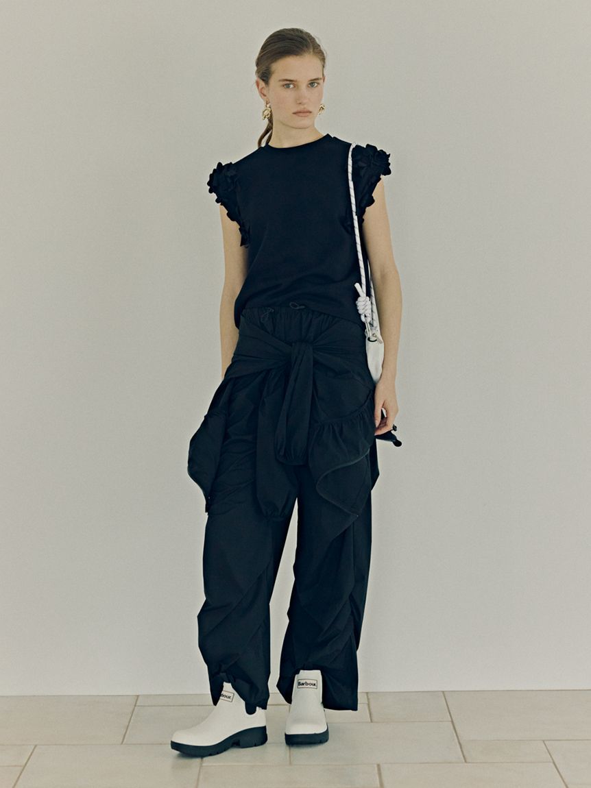 emmi atelier「フラワーモチーフＴシャツ/接触冷感」|Tシャツ・カットソー|