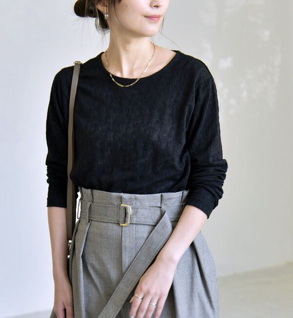 quaranciel「《予約》quaranciel:〈洗濯機可能〉フラワー ジャカード クルーネック プルオーバー」|Tシャツ・カットソー|