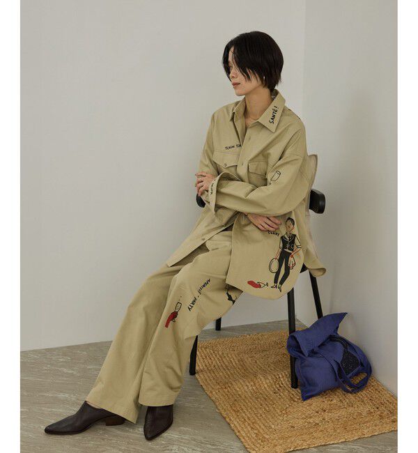 SALON adam et rope'「【Camille de Cussac by SALON】アートプリントトラウザーズパンツ / セットアップ対応」|チノ|