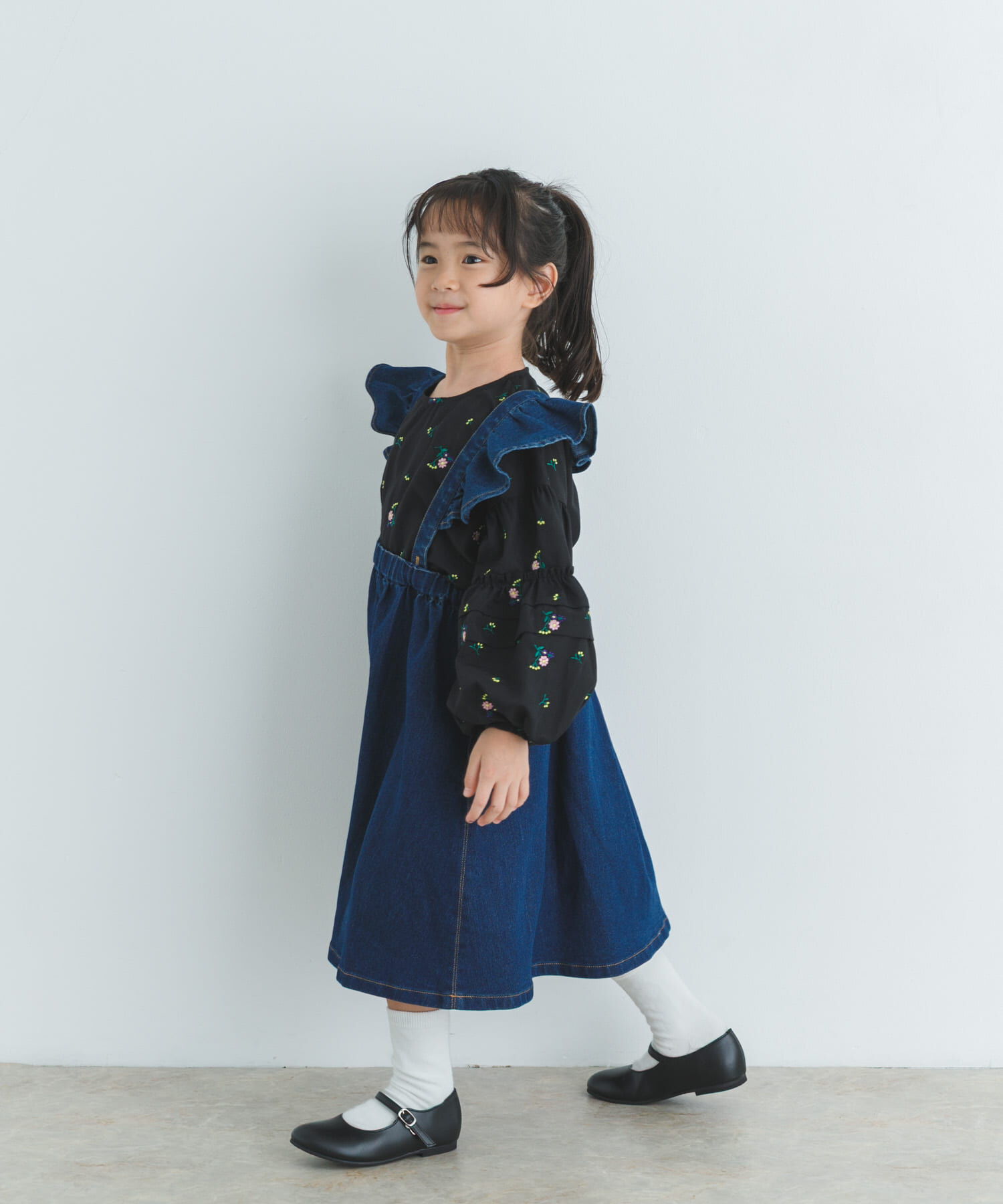 URBAN RESEARCH DOORS「『WEB/一部店舗限定サイズ』2WAYフリルジャンパースカート(KIDS)」|ワンピース|