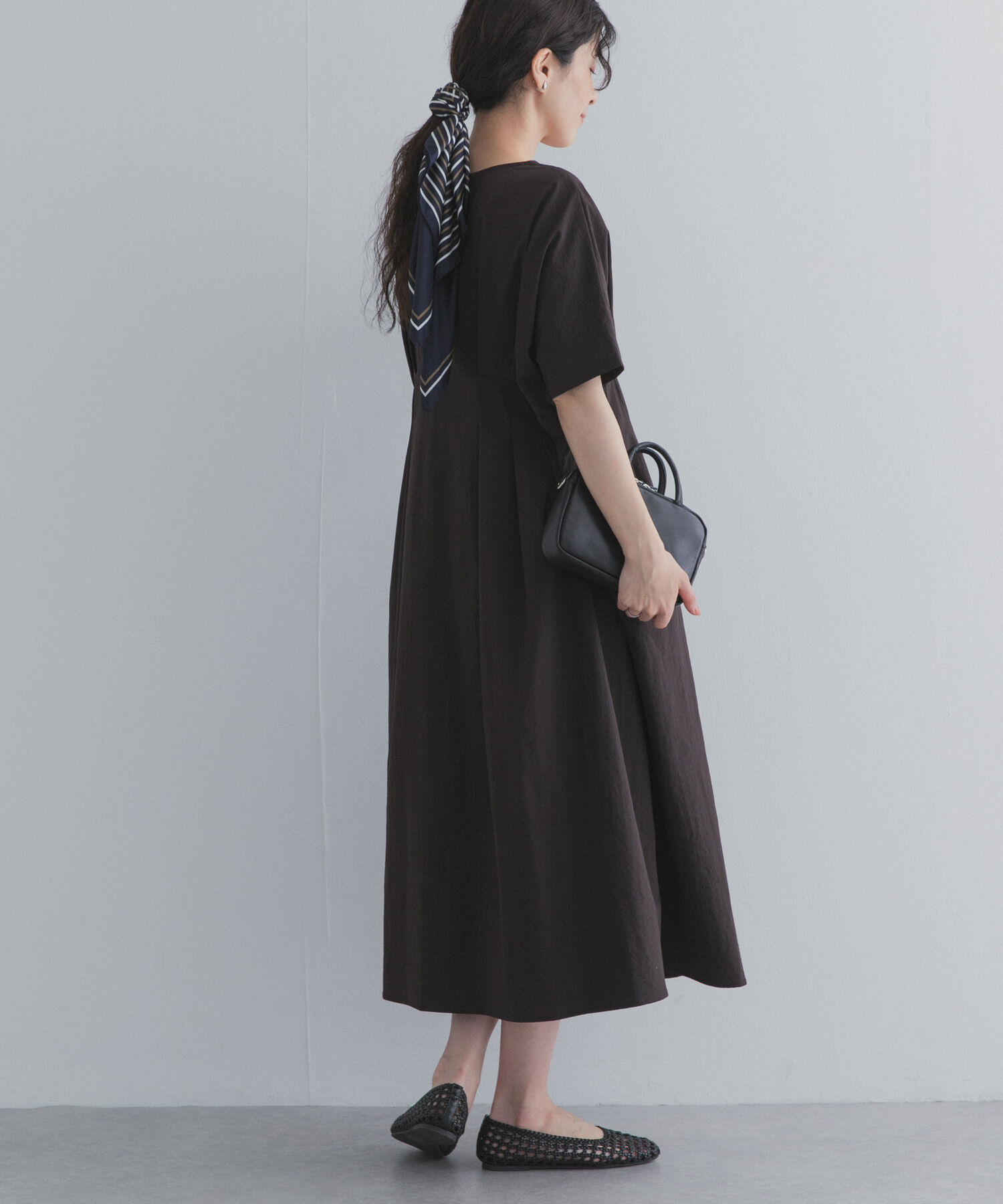 URBAN RESEARCH DOORS「ウエストタックワンピース」|ワンピース|