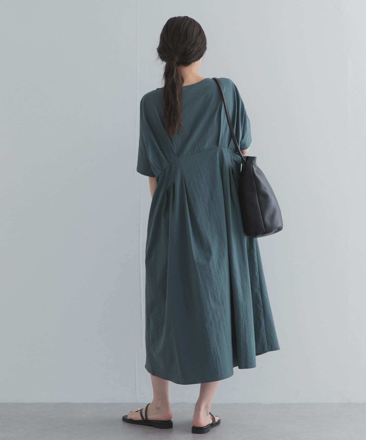 URBAN RESEARCH DOORS「ウエストタックワンピース」|ワンピース|