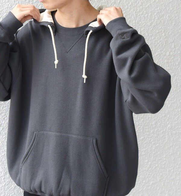 SHIPS any「【SHIPS any別注】RUSSELL ATHLETIC: ワンポイント ロゴ 裏起毛 プルオーバー パーカー◆」|パーカー|チャコールグレー