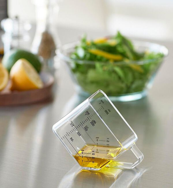 collex「【tower】大さじも量れる計量カップ 2WAY 計量 電子レンジ対応 食洗機対」|食器・キッチングッズ|ホワイト