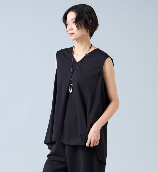 Liesse「Vネックプルオーバー（セットアップ可）」|Tシャツ・カットソー|ブラック