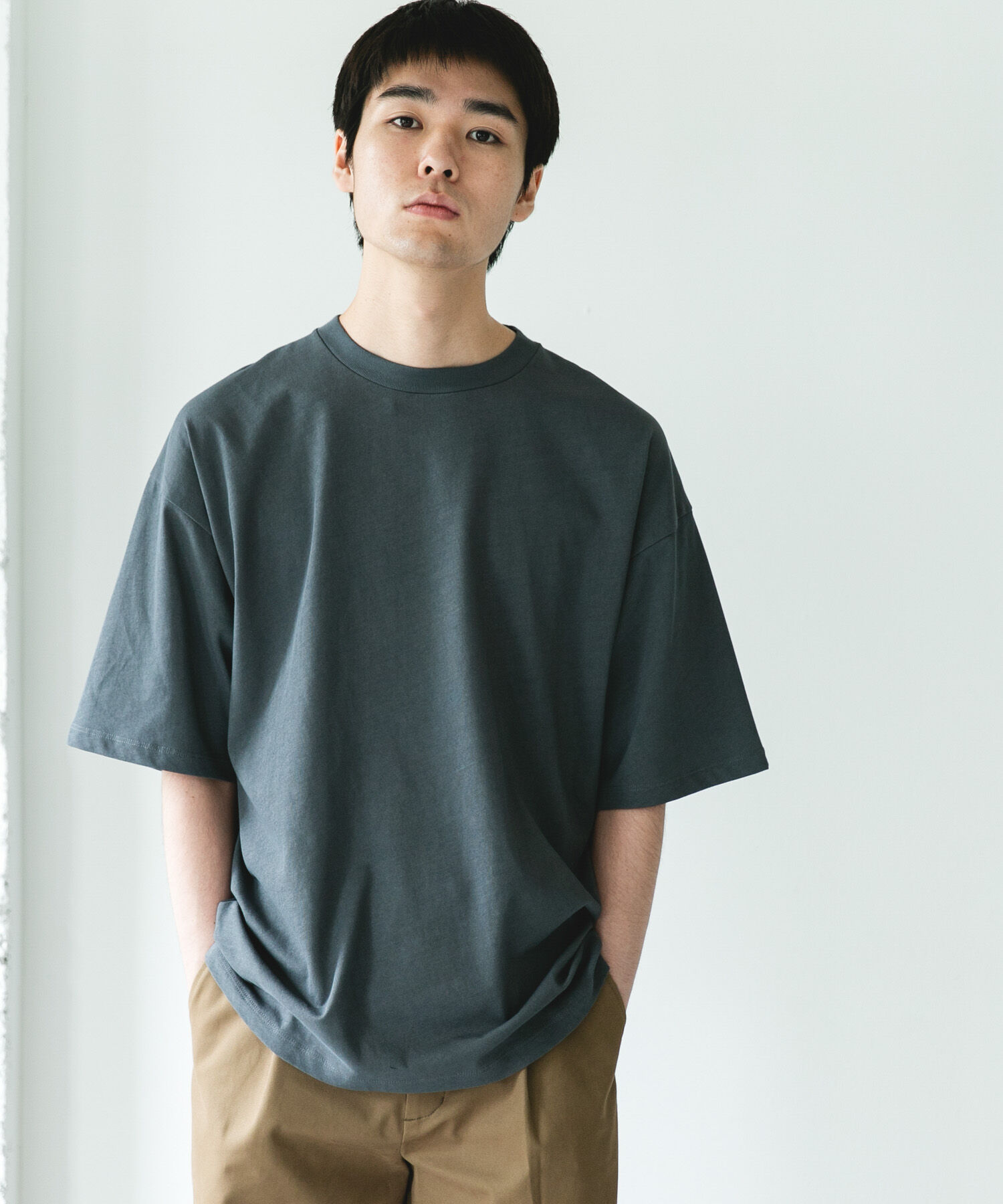 URBAN RESEARCH DOORS「ハイツイストクルーネック ショートスリーブTシャツ」|Tシャツ・カットソー|グレー