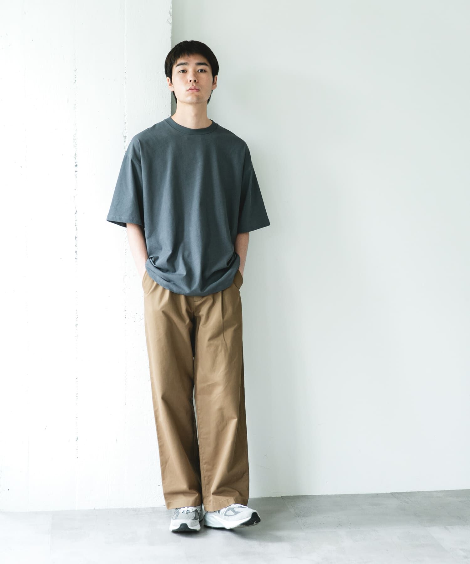 URBAN RESEARCH DOORS「ハイツイストクルーネック ショートスリーブTシャツ」|Tシャツ・カットソー|
