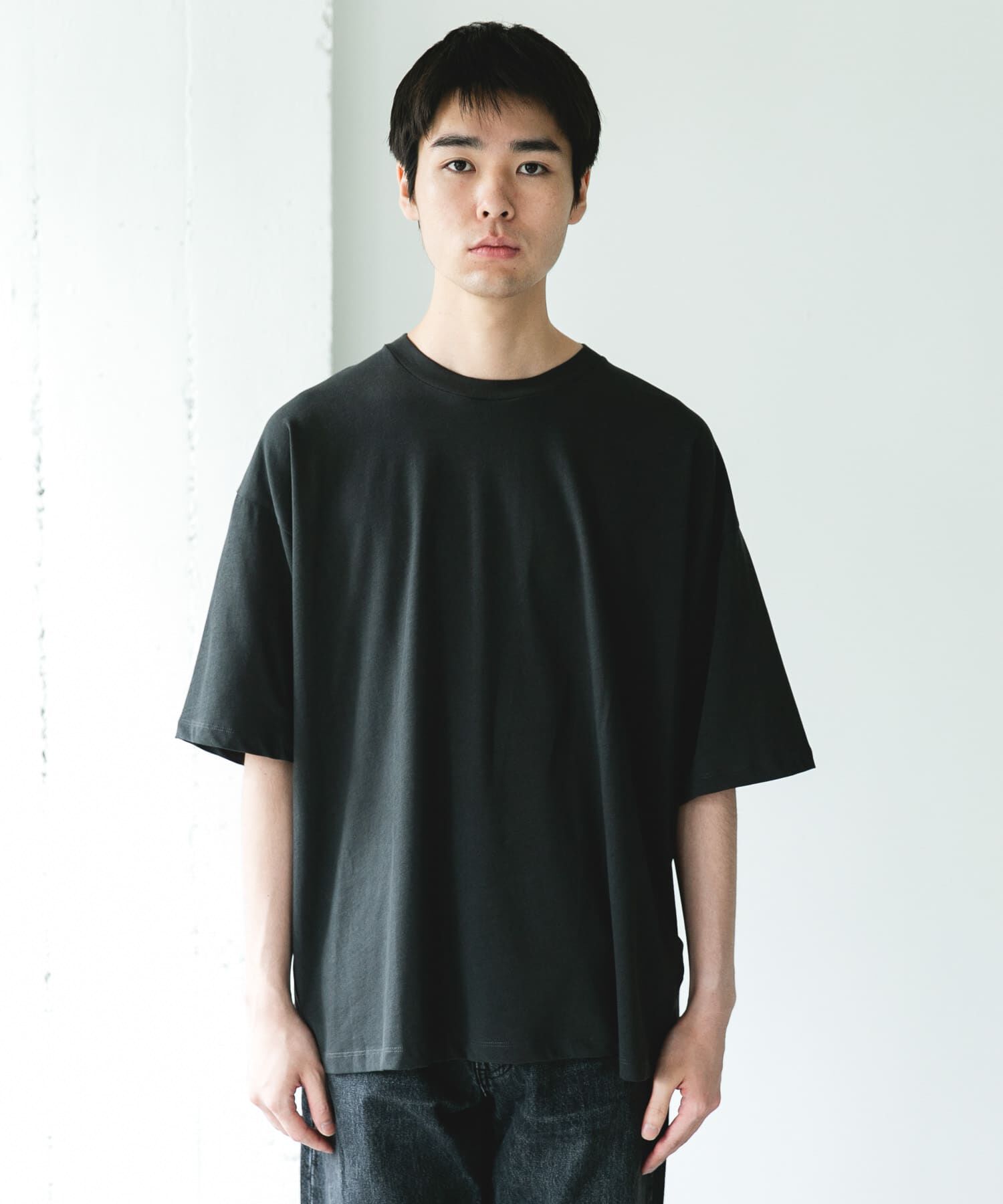 URBAN RESEARCH DOORS「ハイツイストクルーネック ショートスリーブTシャツ」|Tシャツ・カットソー|