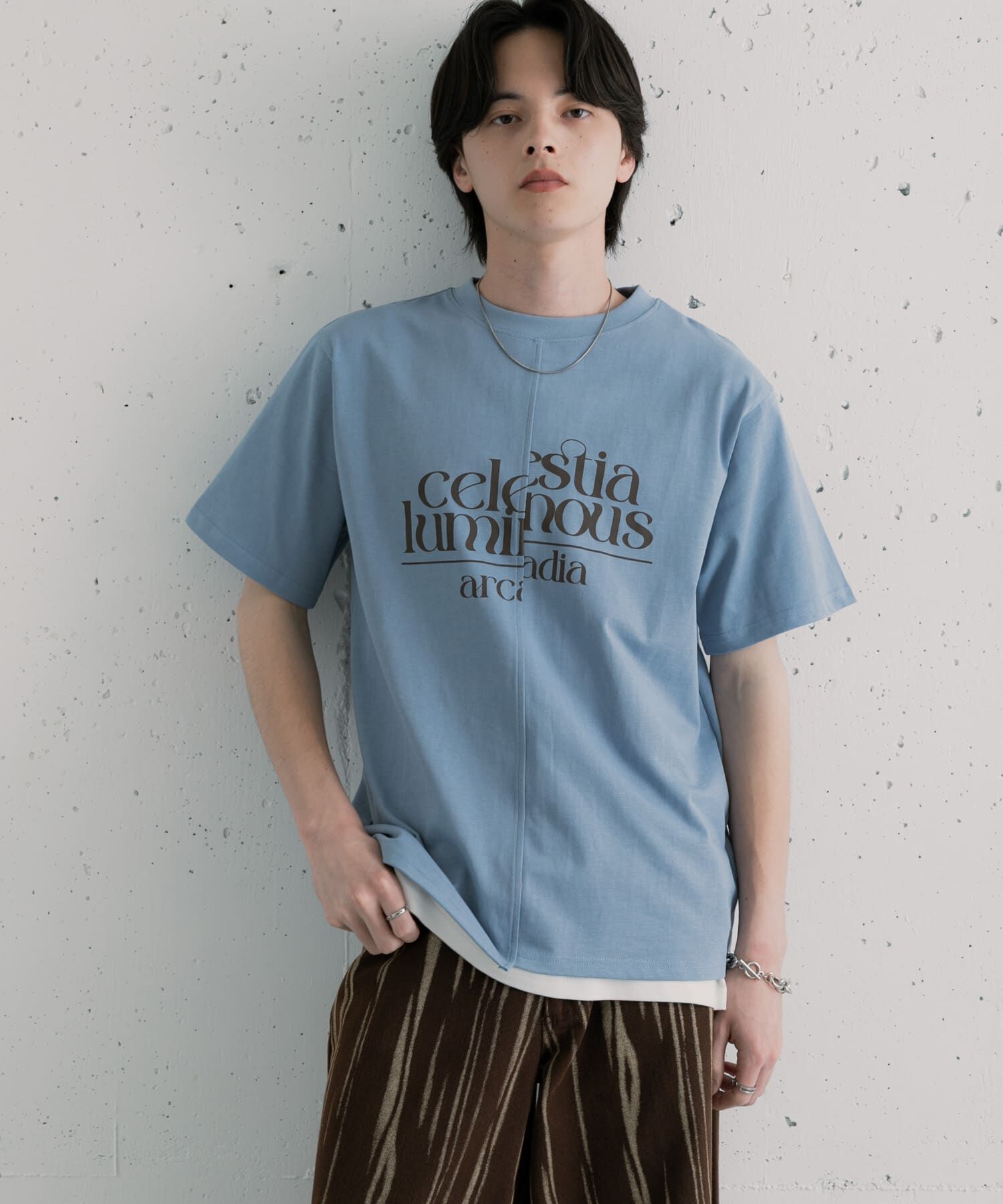 SENSE OF PLACE by URBAN RESEARCH「アシメグラフィックショートスリーブTシャツ」|Tシャツ・カットソー|ブルー