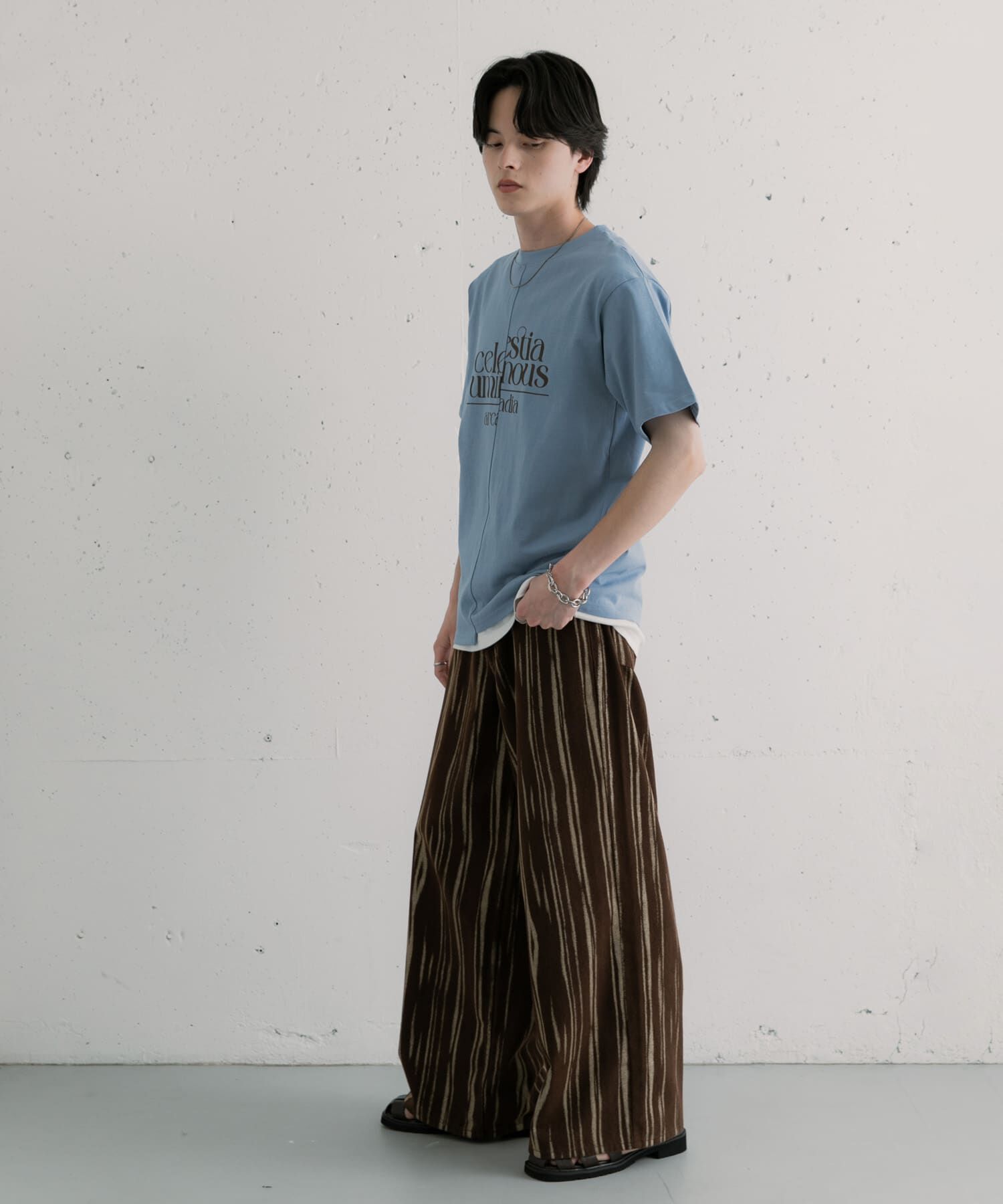 SENSE OF PLACE by URBAN RESEARCH「アシメグラフィックショートスリーブTシャツ」|Tシャツ・カットソー|
