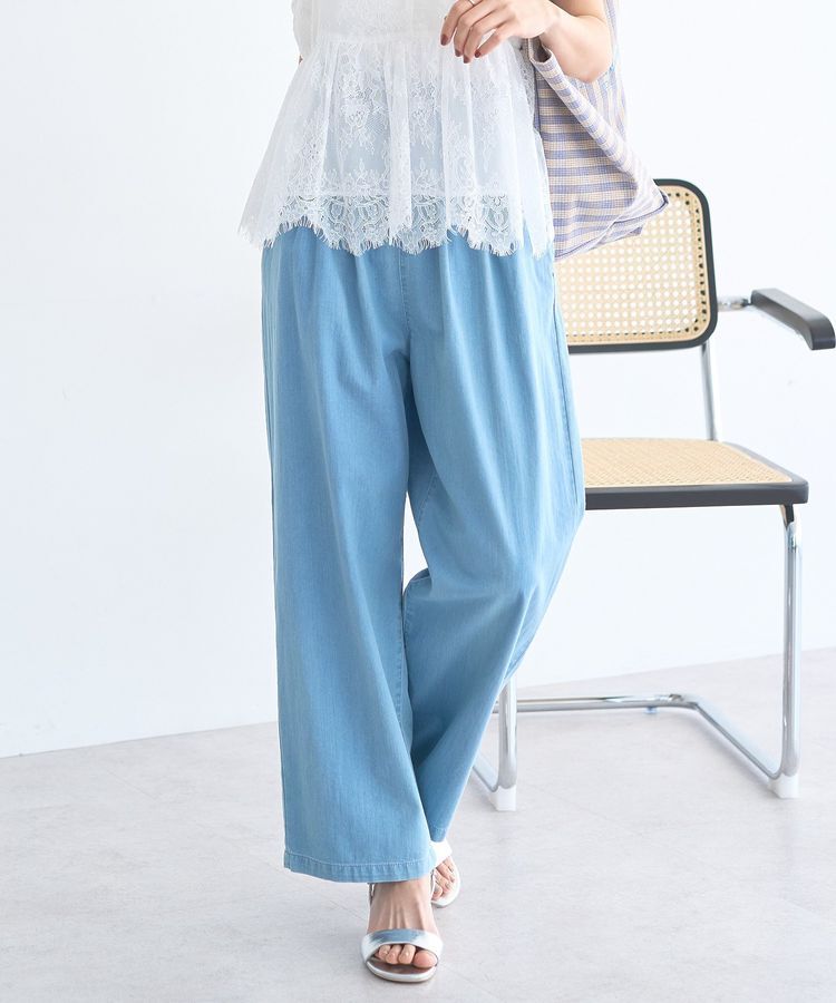 earth music&ecology「【接触冷感】2タックイージーワイドデニム」|デニム|Light indigo