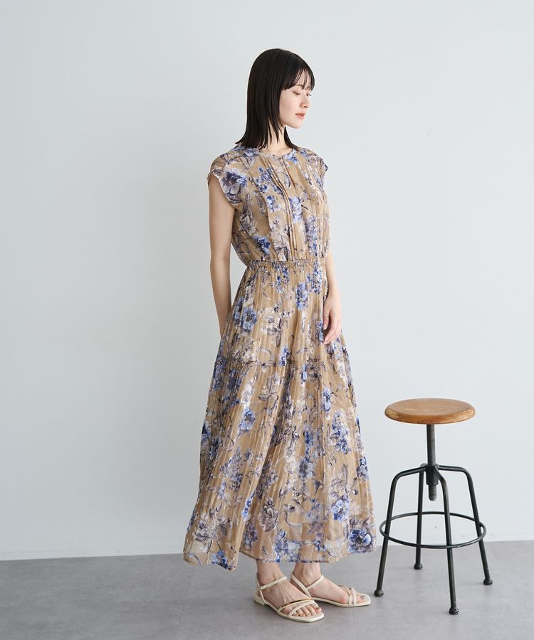 YECCA VECCA「【追加生産】フラワー柄シアープリーツワンピース」|ワンピース|