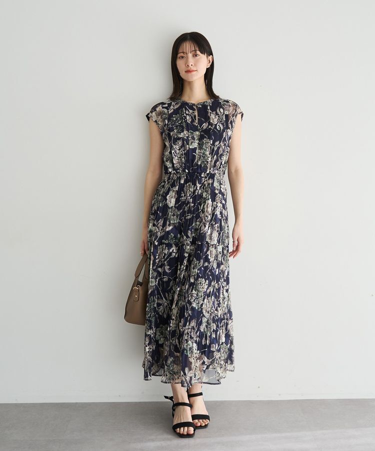 YECCA VECCA「【追加生産】フラワー柄シアープリーツワンピース」|ワンピース|