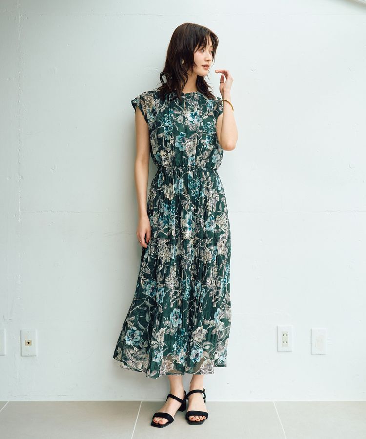 YECCA VECCA「【追加生産】フラワー柄シアープリーツワンピース」|ワンピース|