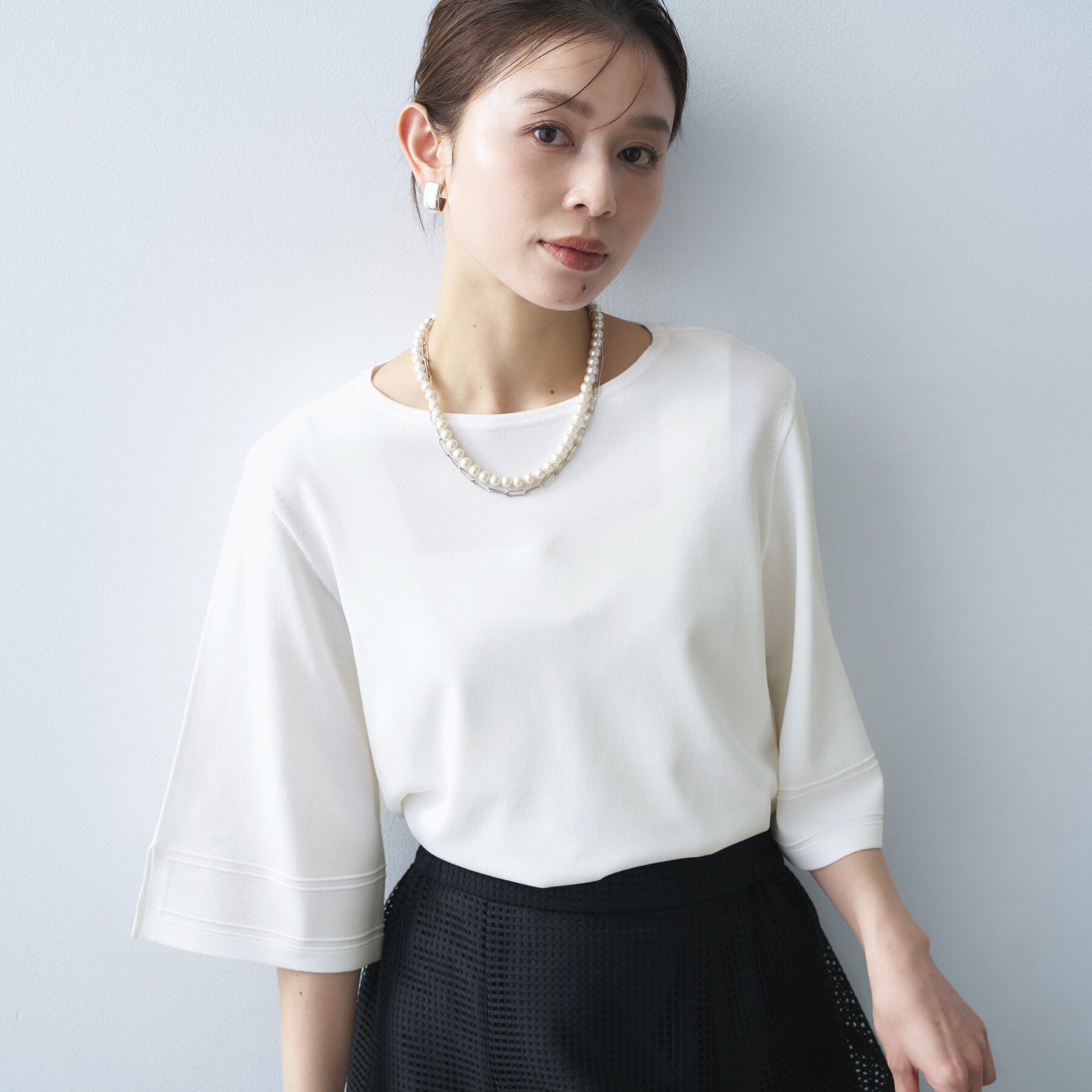 UNTITLED「【洗える/清涼感】袖スリットニットプルオーバー」|ニット・セーター|