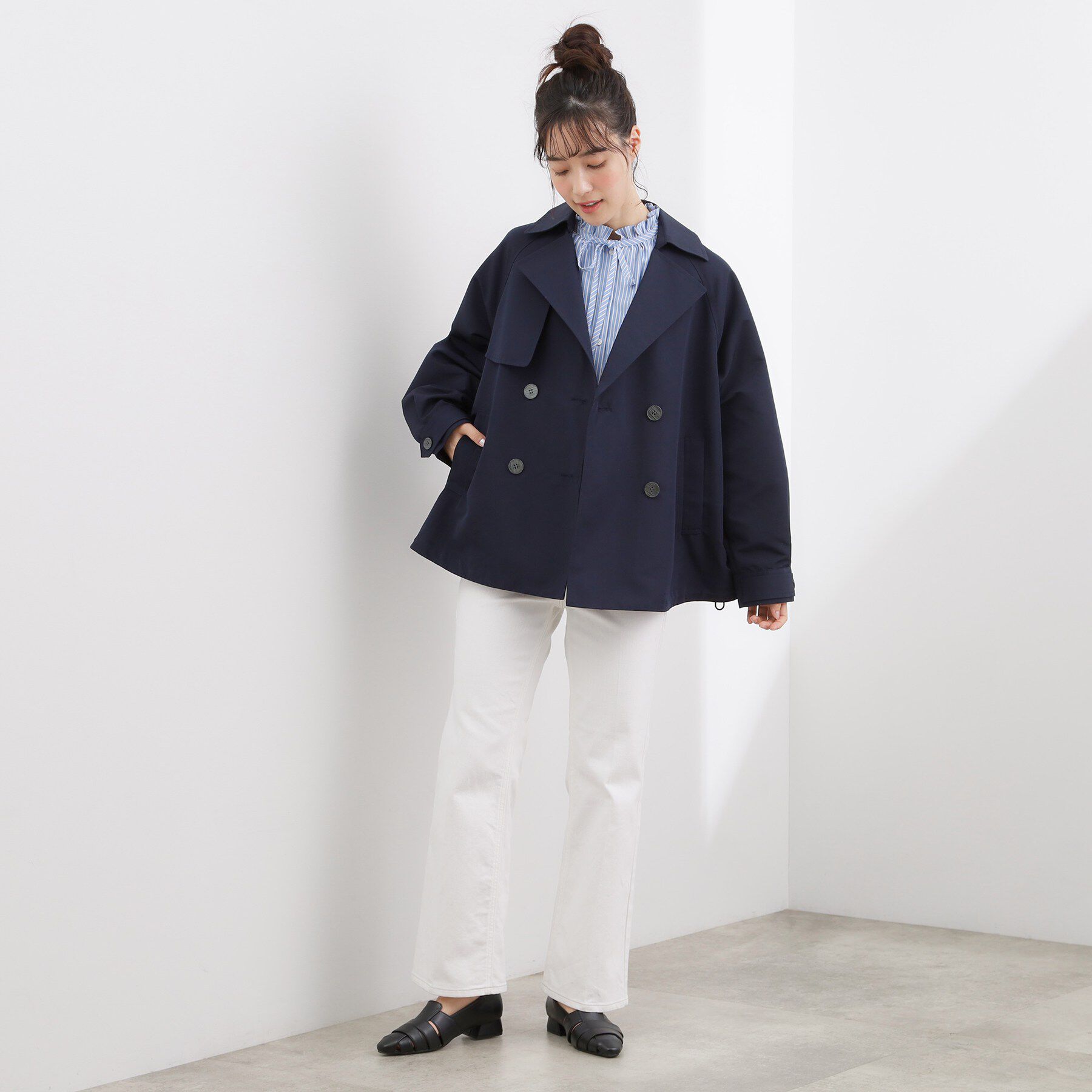 grove「【貴島明日香さん着用】【撥水／シルエット2WAY】軽やかミドルトレンチコート」|トレンチコート|