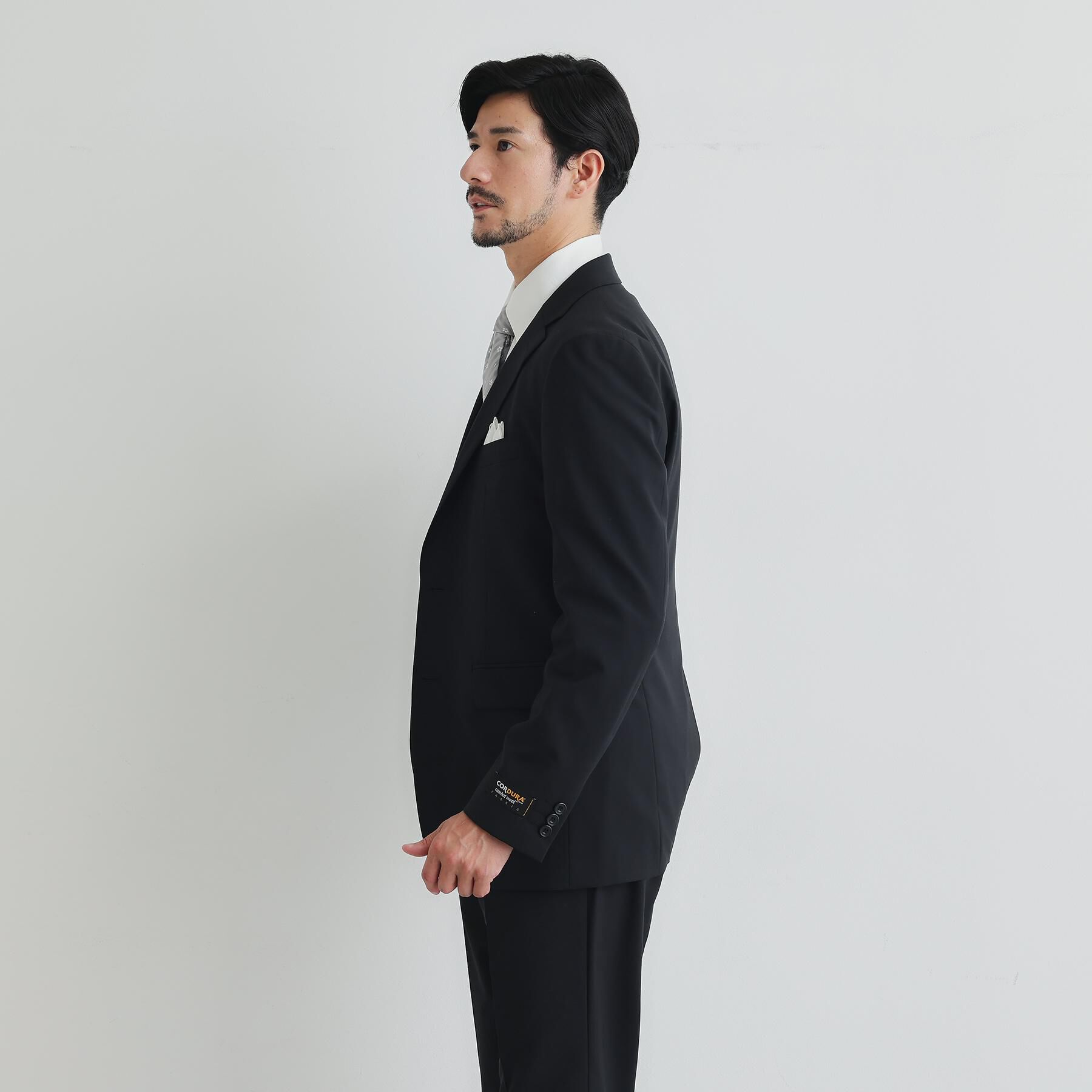 TAKEO KIKUCHI「【Begin掲載】コーデュラ（R）夏素材ウールトロ　ストレッチスーツ」|スーツ|