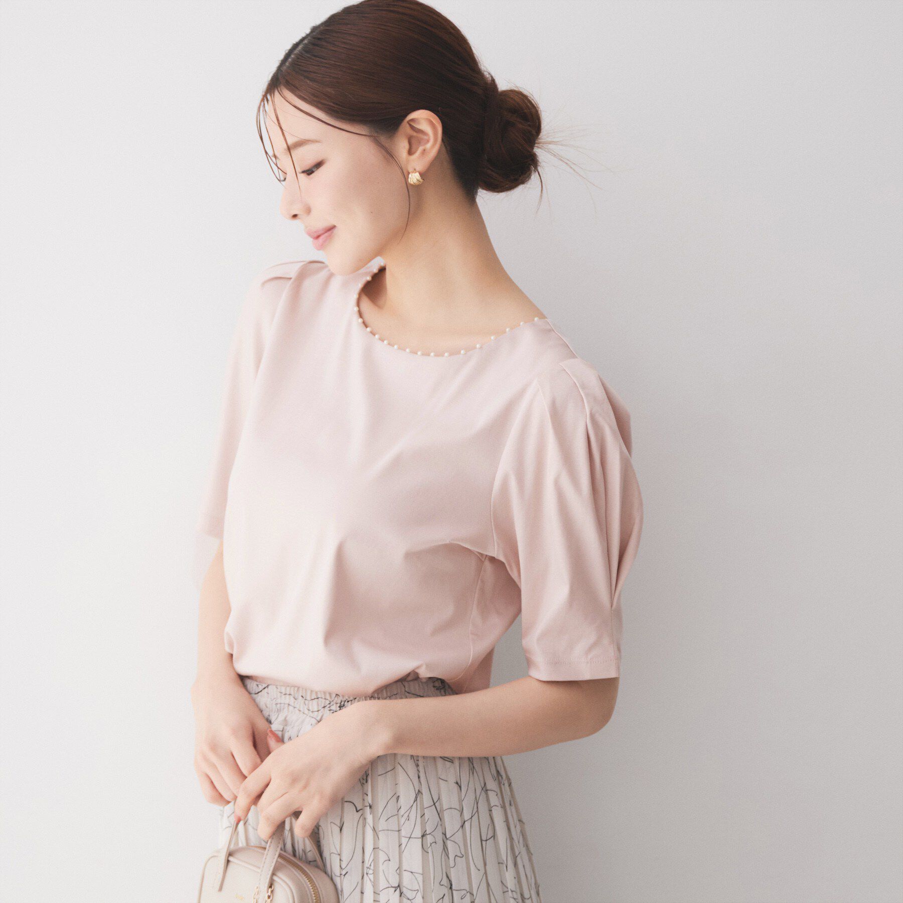 index「【接触冷感／UVケア】パール調ネックタックスリーブトップス《洗濯機OK／6col》」|Tシャツ・カットソー|