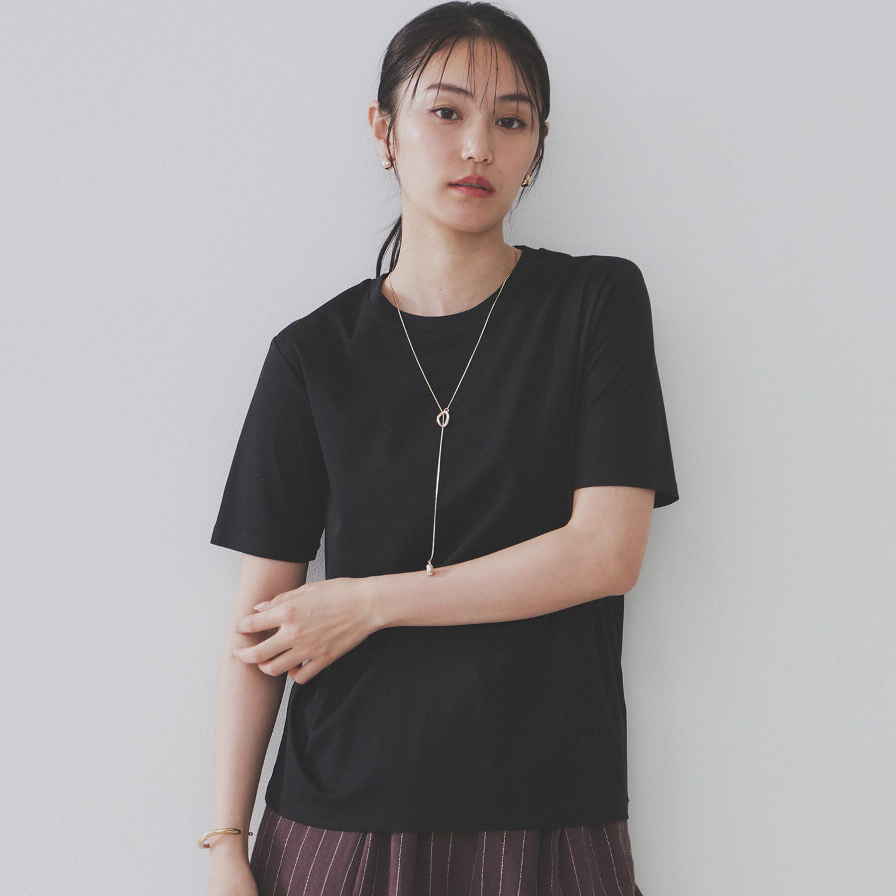 OPAQUE.CLIP「《5色展開／SS-LLサイズ》ベーシッククルーネックTシャツ【接触冷感／洗濯機洗い可】」|Tシャツ・カットソー|