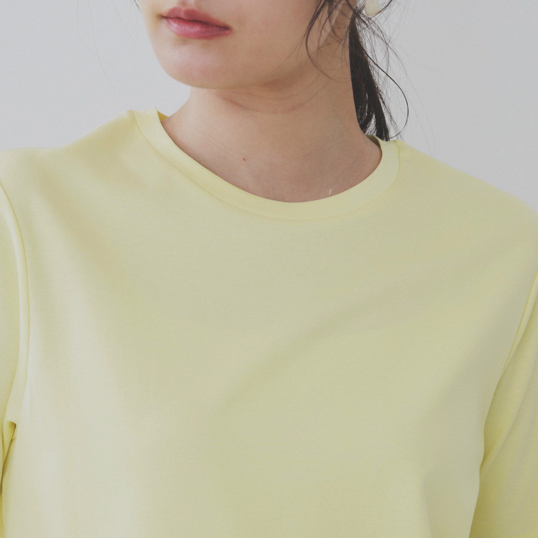 OPAQUE.CLIP「《5色展開／SS-LLサイズ》ベーシッククルーネックTシャツ【接触冷感／洗濯機洗い可】」|Tシャツ・カットソー|