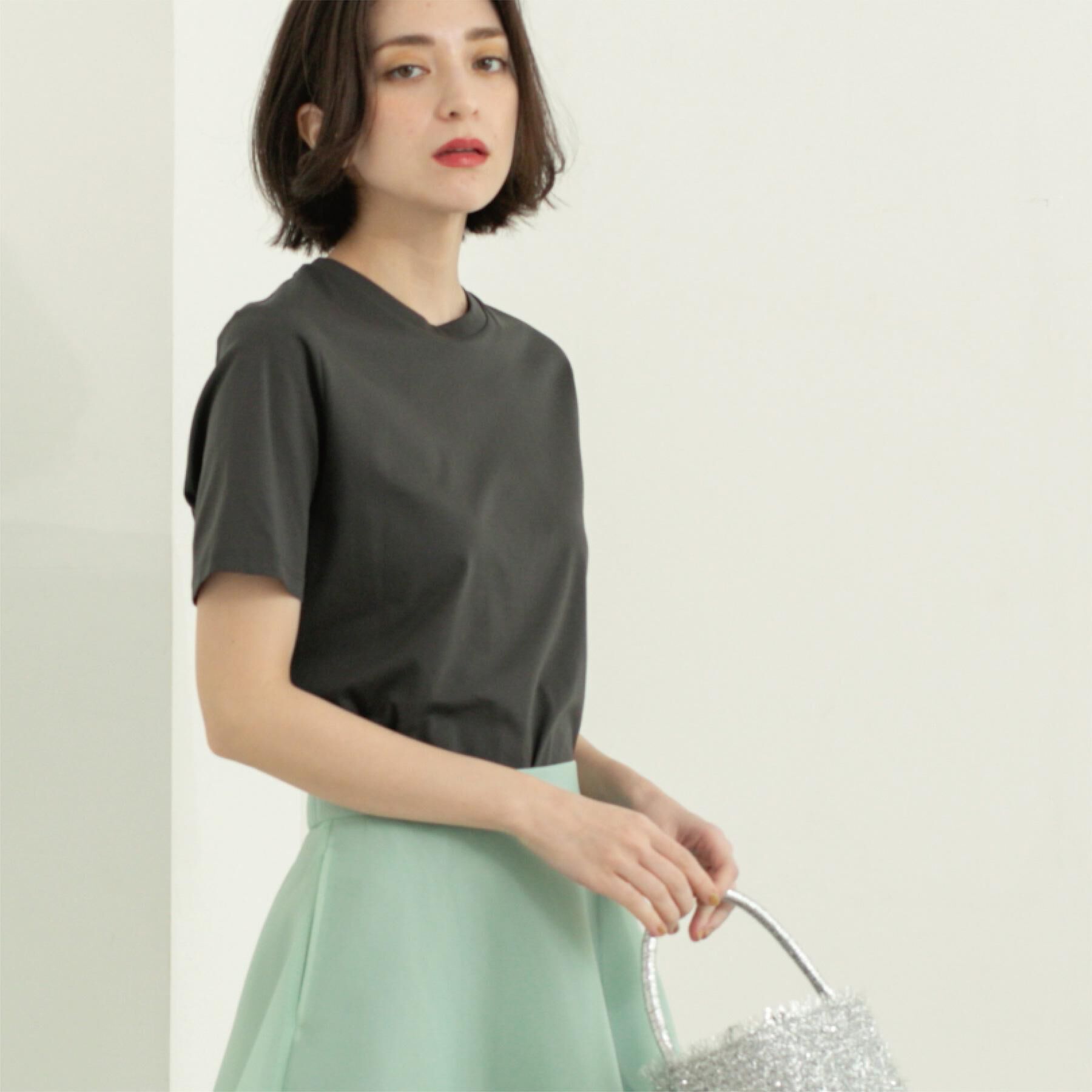 OPAQUE.CLIP「《5色展開／SS-LLサイズ》ベーシッククルーネックTシャツ【接触冷感／洗濯機洗い可】」|Tシャツ・カットソー|チャコールグレー(0