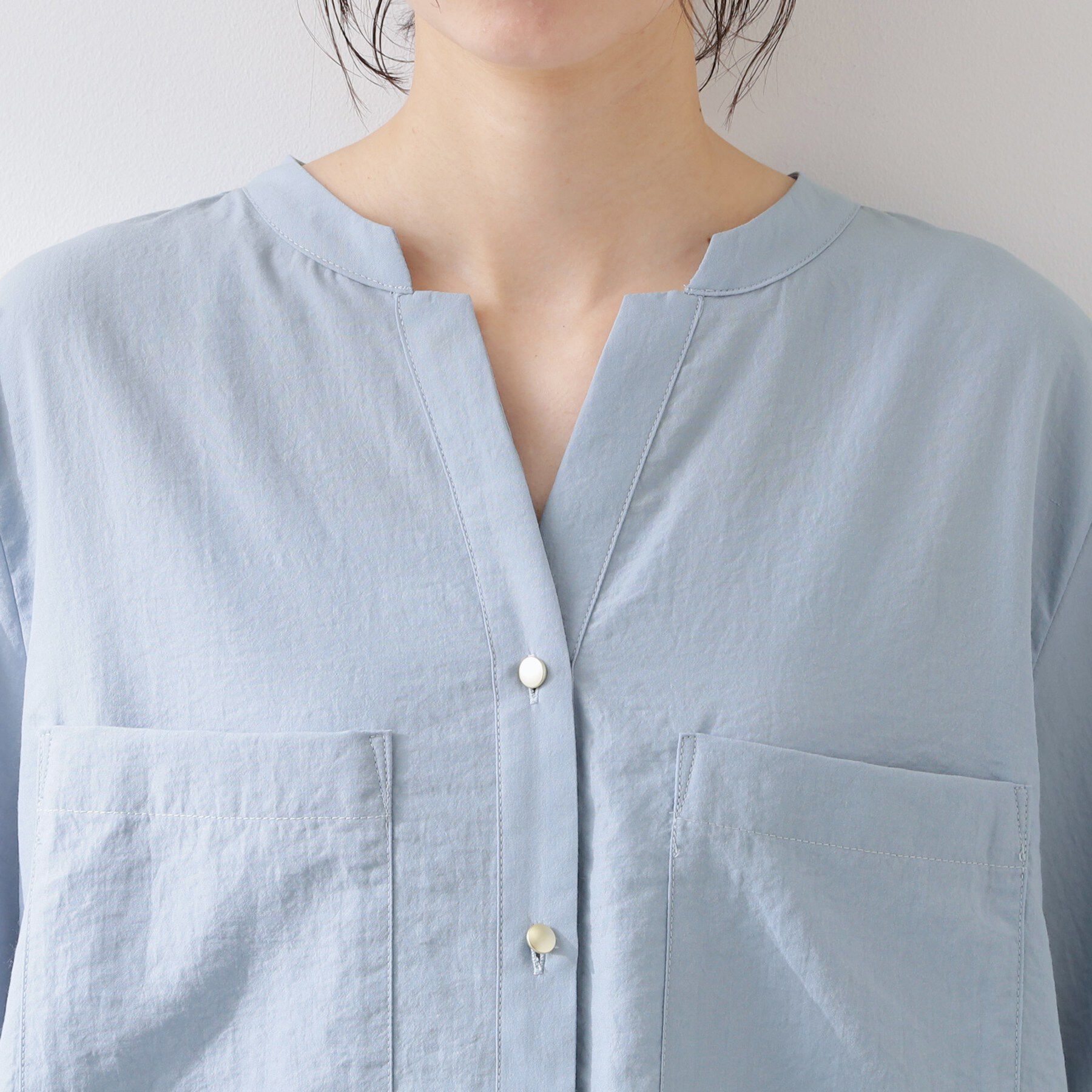 THE SHOP TK「【M-XL/さりげなく二の腕カバー】5分袖Wポケットシャツ」|シャツ・ブラウス|