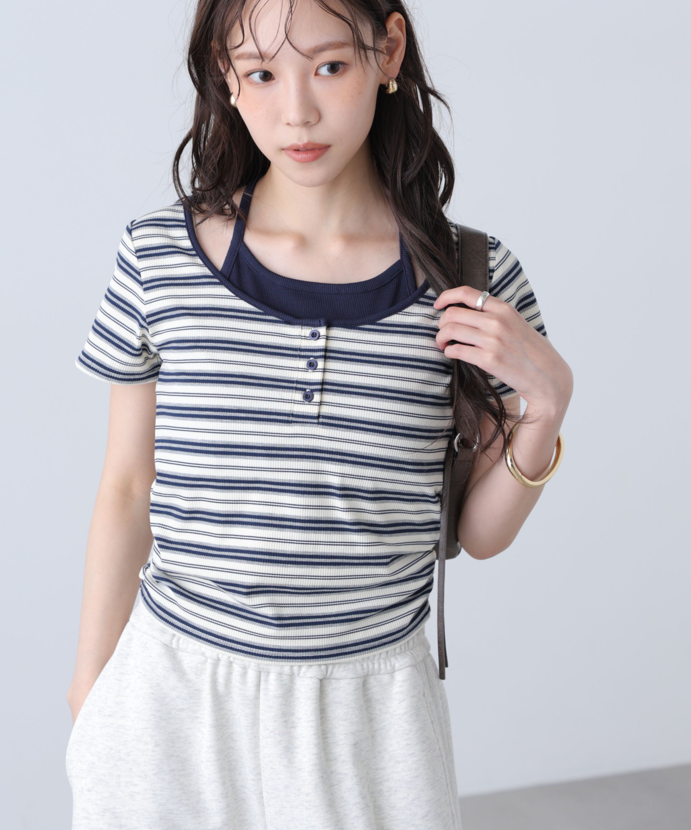  「インナーレイヤードボーダーヘンリーネックTシャツ」|Tシャツ・カットソー|