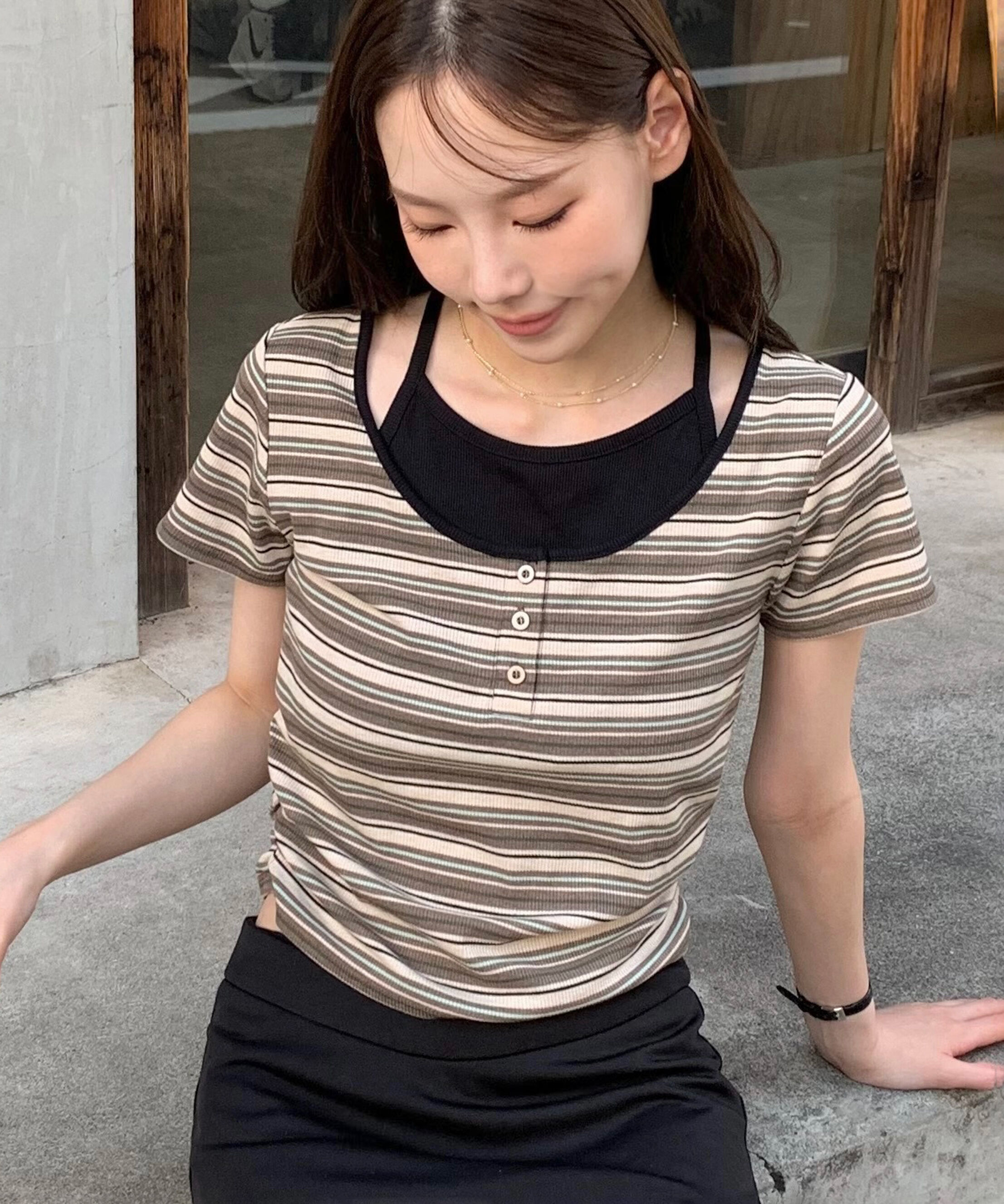 「インナーレイヤードボーダーヘンリーネックTシャツ」|Tシャツ・カットソー|ブラウンベー 2