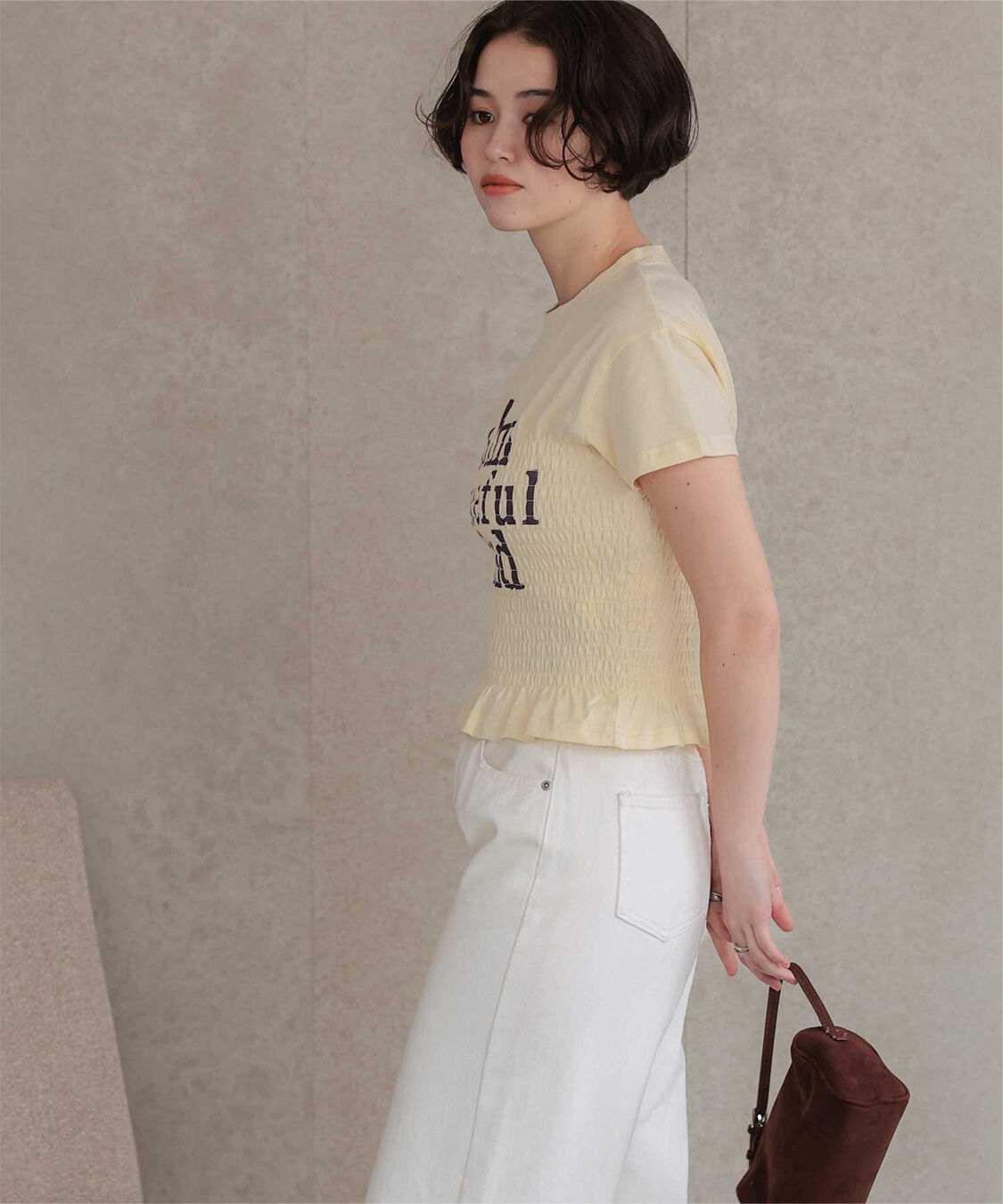 titivate「シャーリングロゴプリントTシャツ」|Tシャツ・カットソー|
